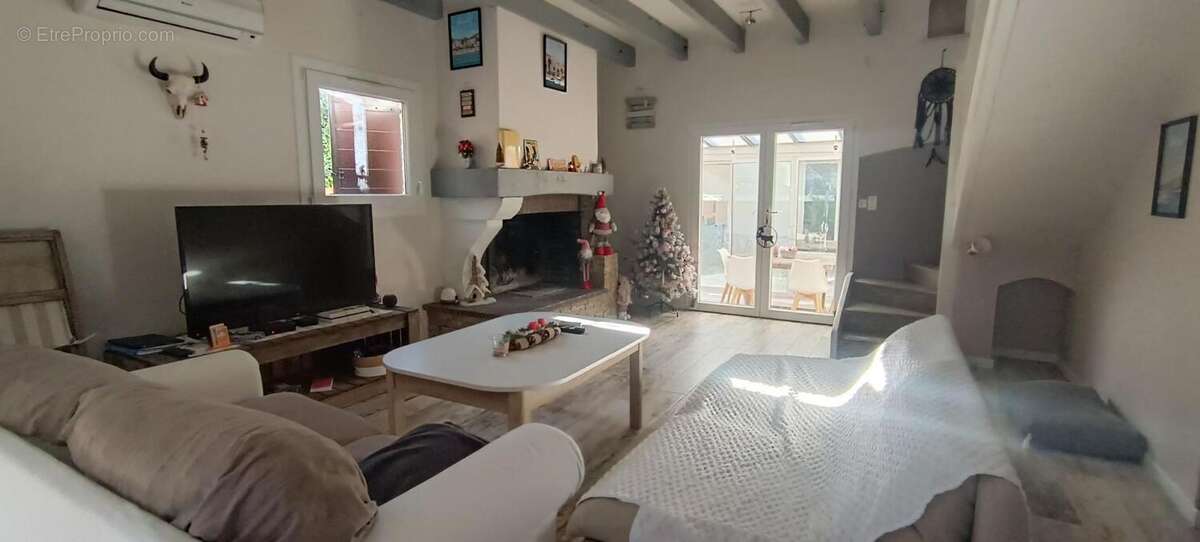 Maison à SIX-FOURS-LES-PLAGES