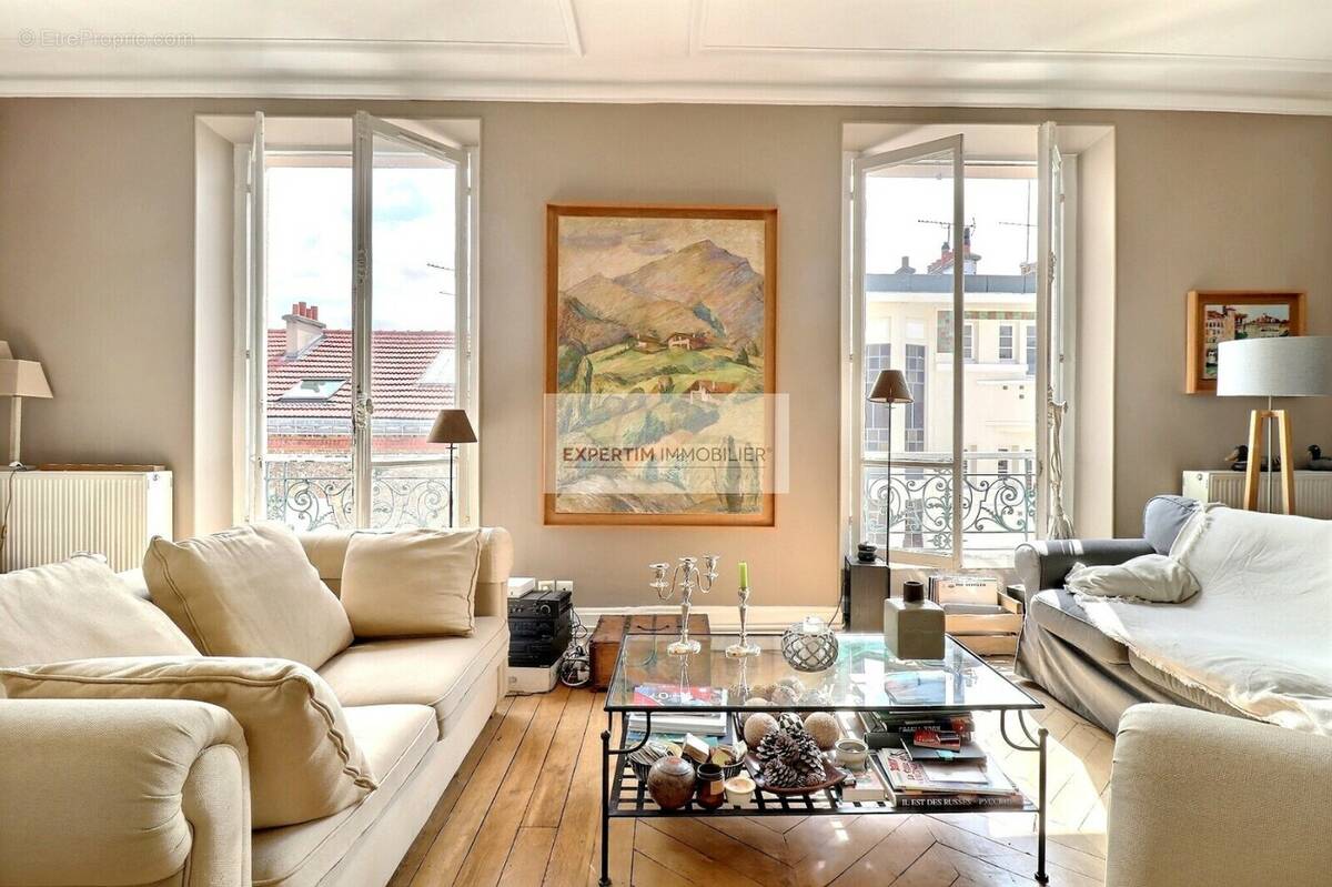 Appartement à VERSAILLES