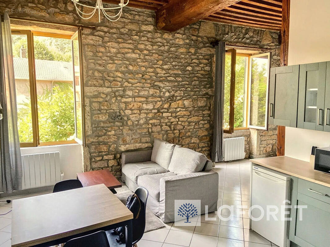 Appartement à SAINT-CYR-AU-MONT-D&#039;OR