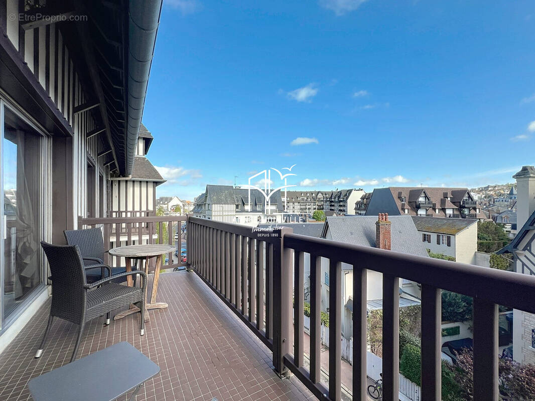 Appartement à DEAUVILLE
