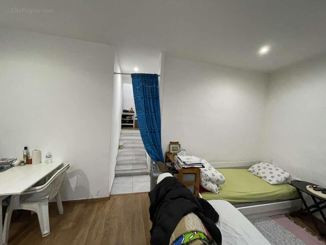 Appartement à MARSEILLE-2E
