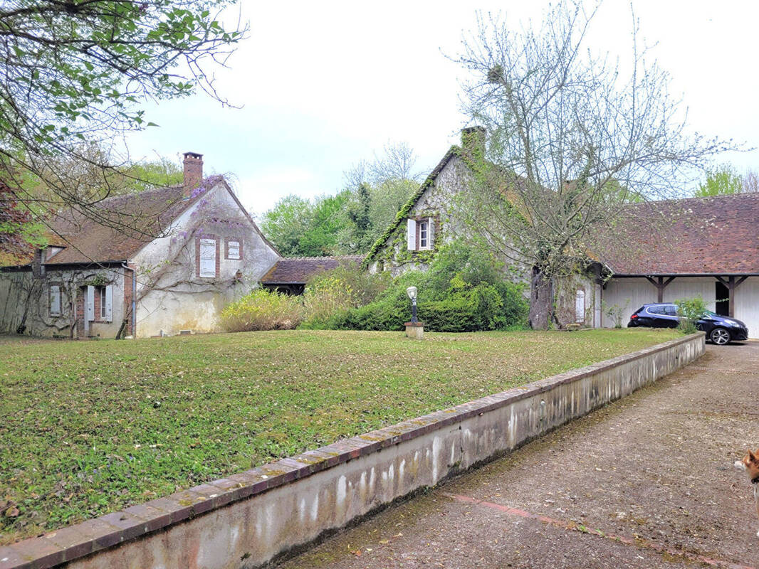 Maison à TOUCY