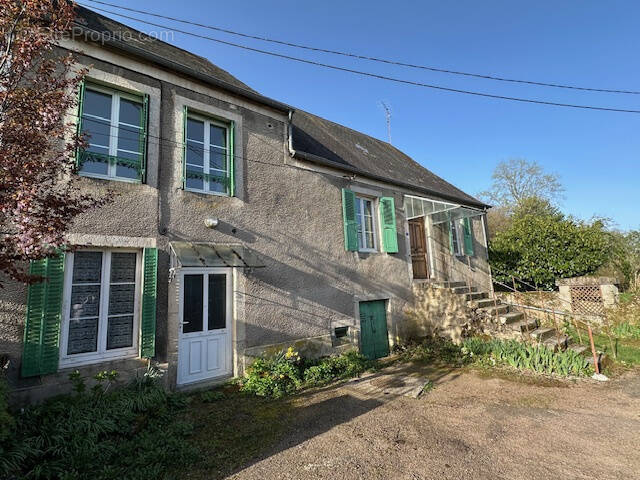 Maison à LORMES