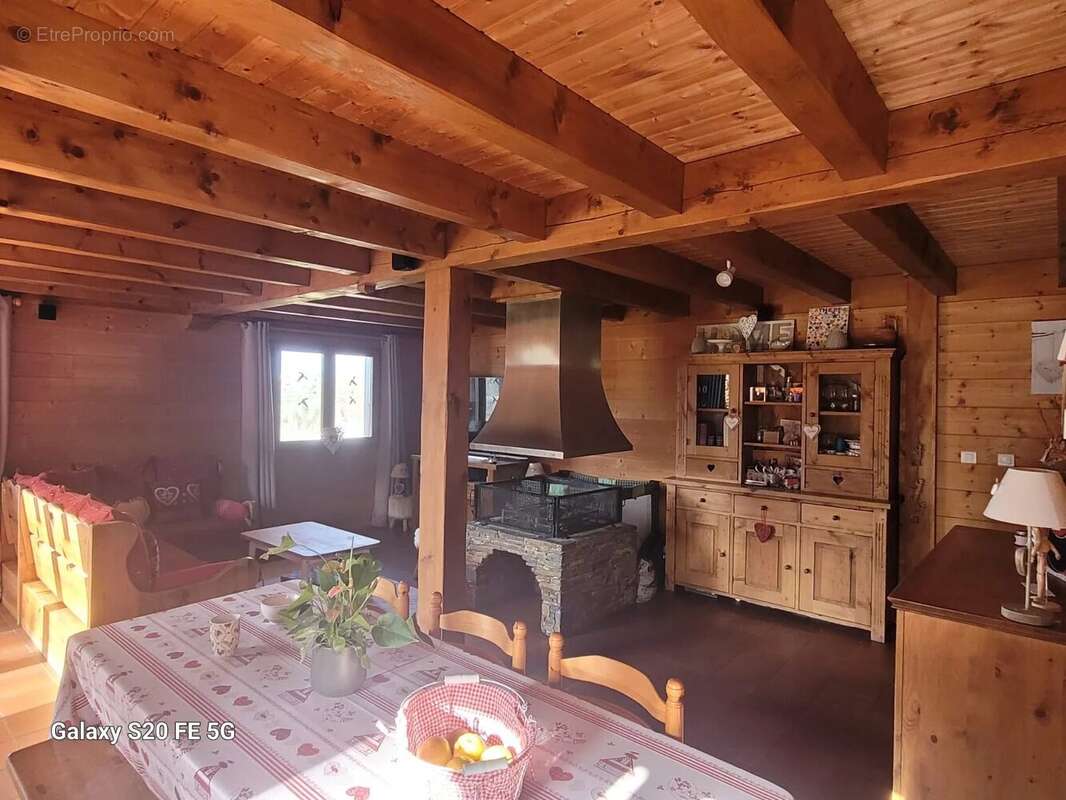 Maison à CHEVENOZ