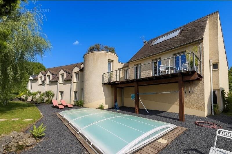 Maison à LOURDES