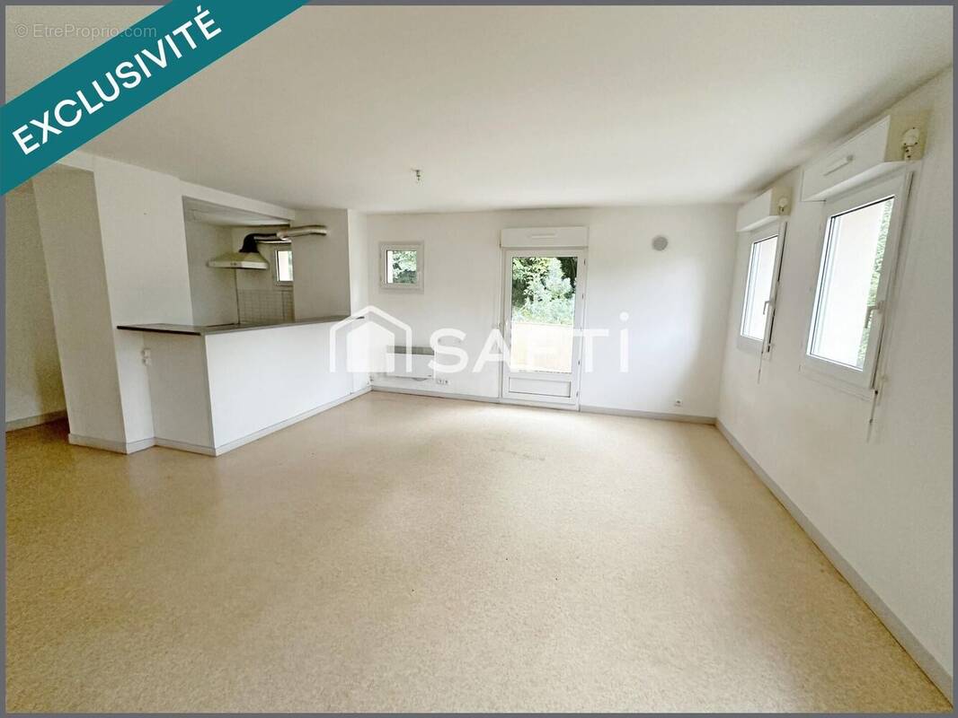Photo 1 - Appartement à SAINT-JEAN-DES-MAUVRETS