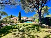 Maison à PUGET-SUR-ARGENS