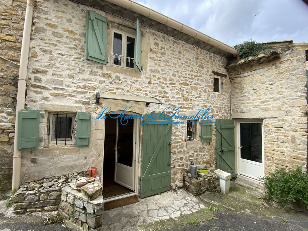Maison à AIGREMONT