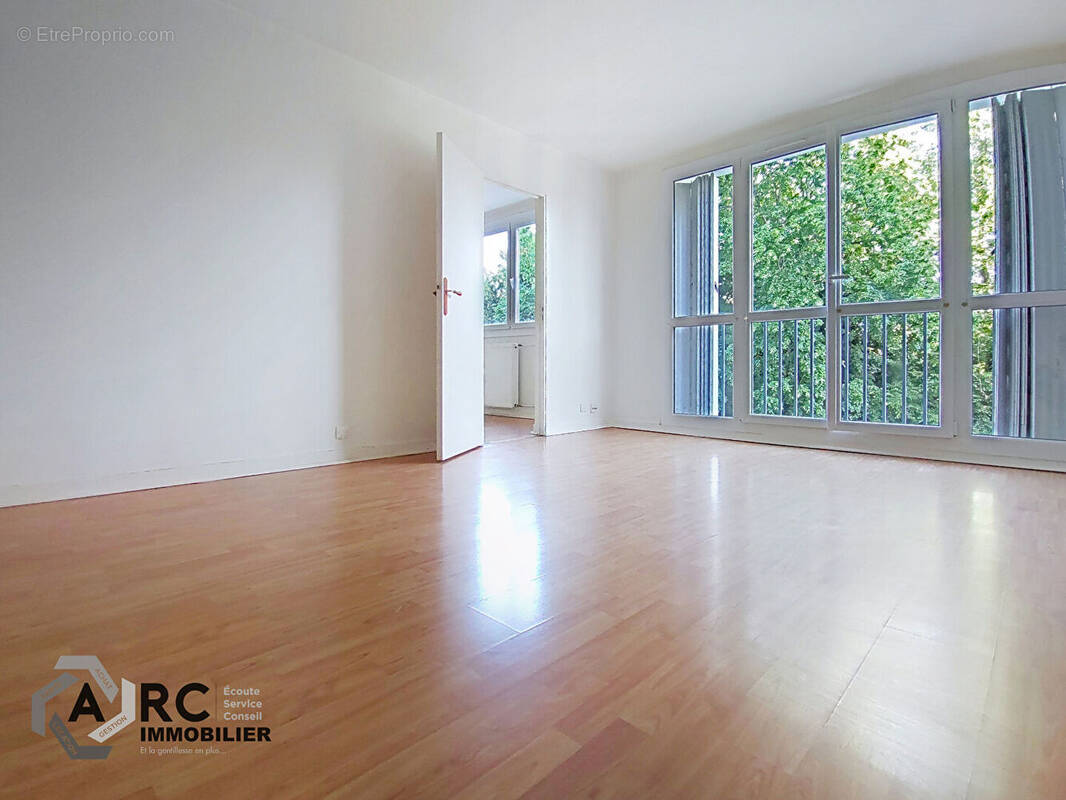 Appartement à OLIVET