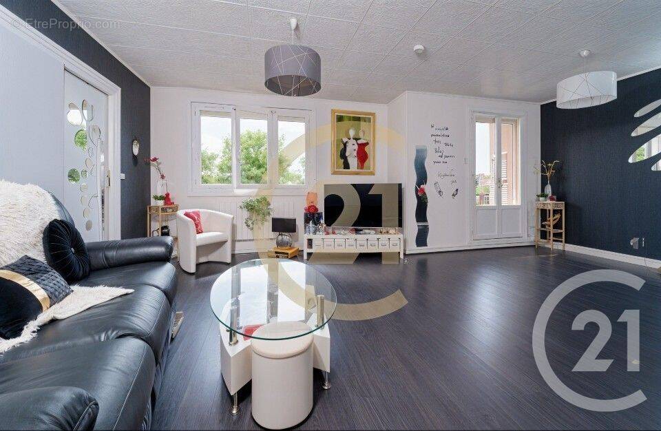 Appartement à LYON-8E