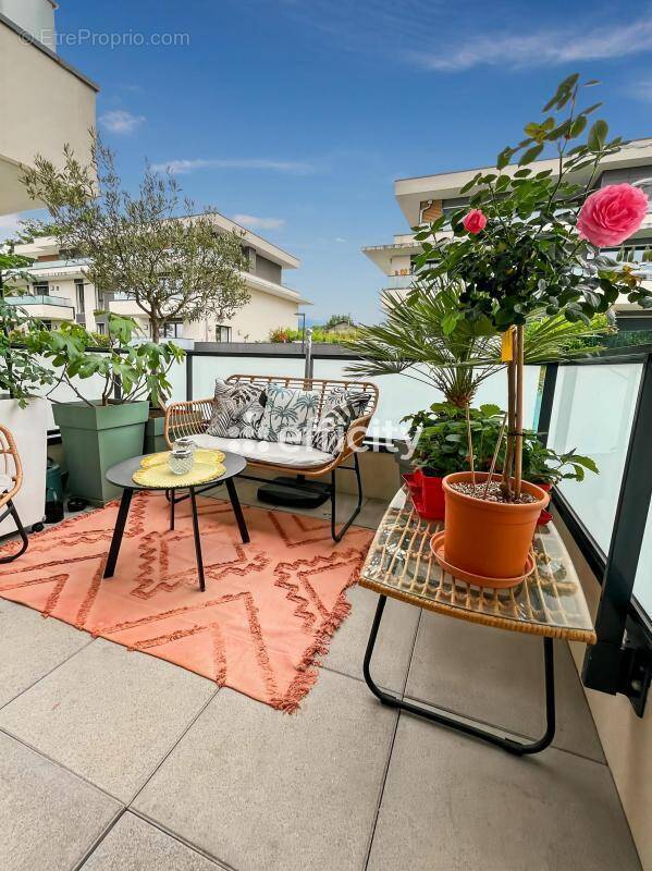 Appartement à ANTHY-SUR-LEMAN