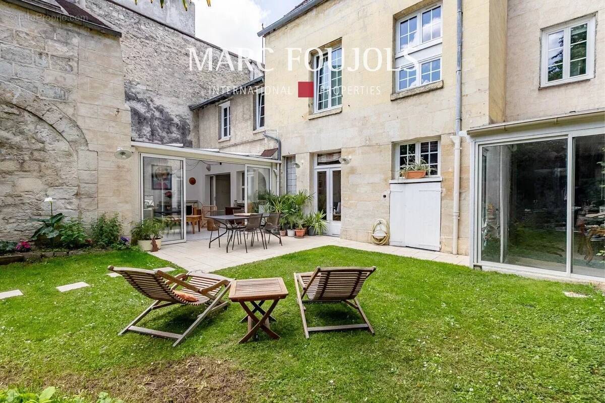 Maison à COMPIEGNE