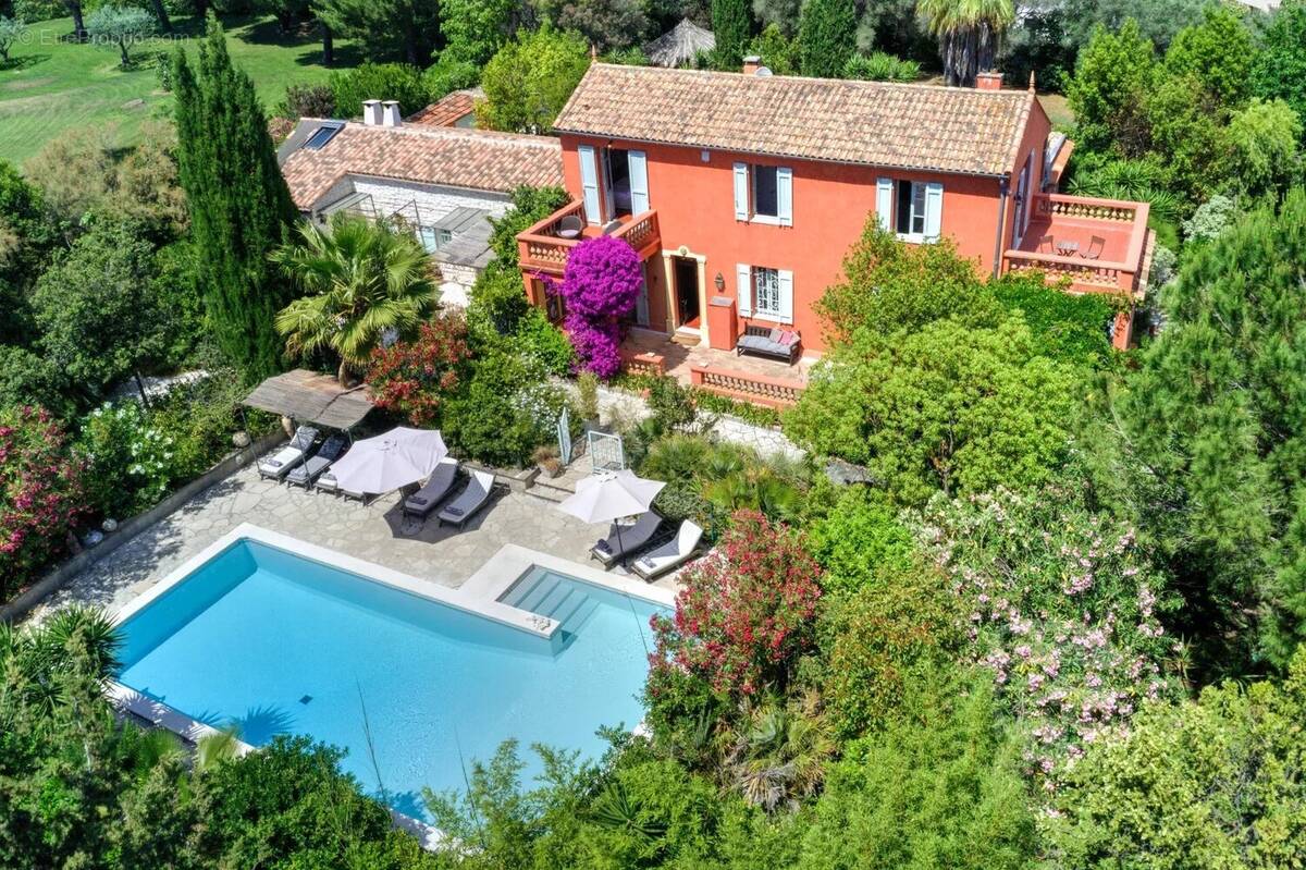 Maison à ANTIBES