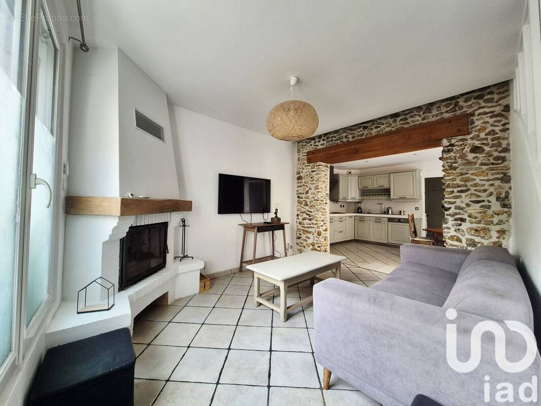 Photo 1 - Maison à TAVERNY