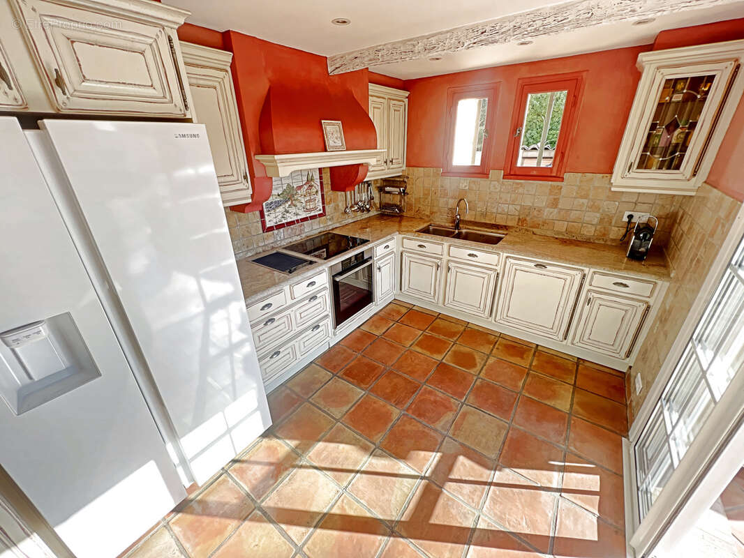 Maison à MOUANS-SARTOUX
