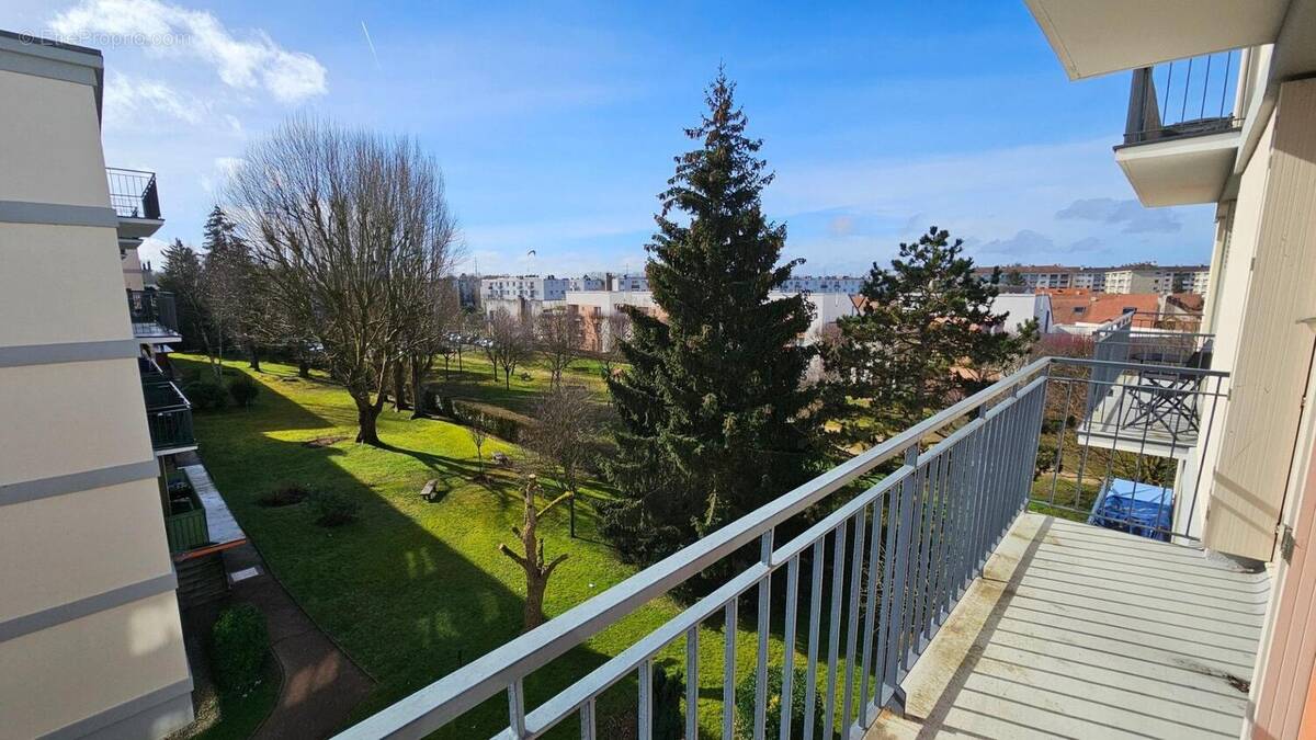 Photo 1 - Appartement à BOIS-D&#039;ARCY