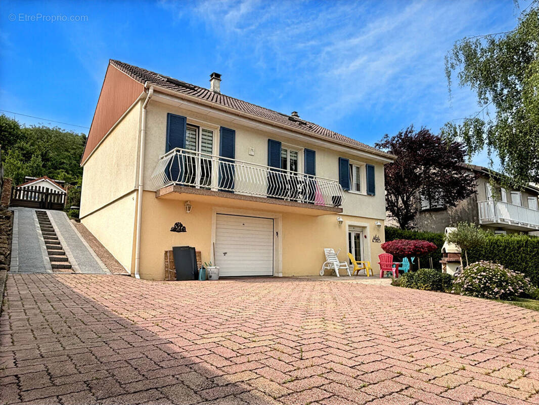 Maison à CHAMPIGNEULLES