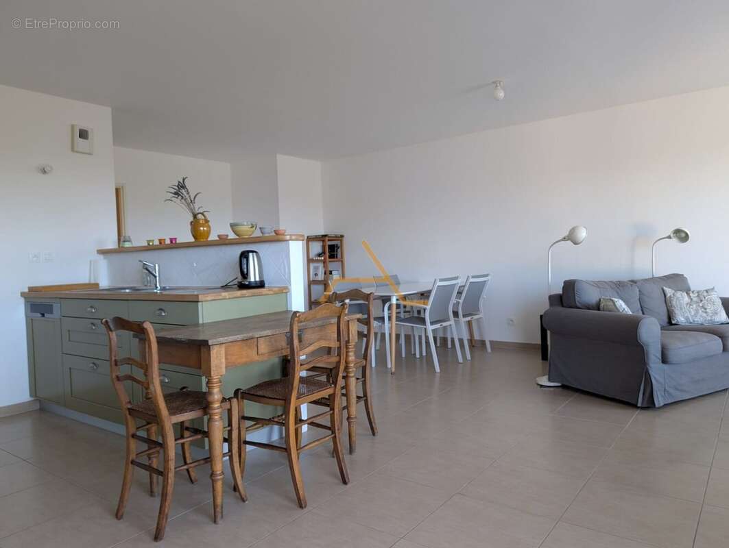 Appartement à DIEULEFIT