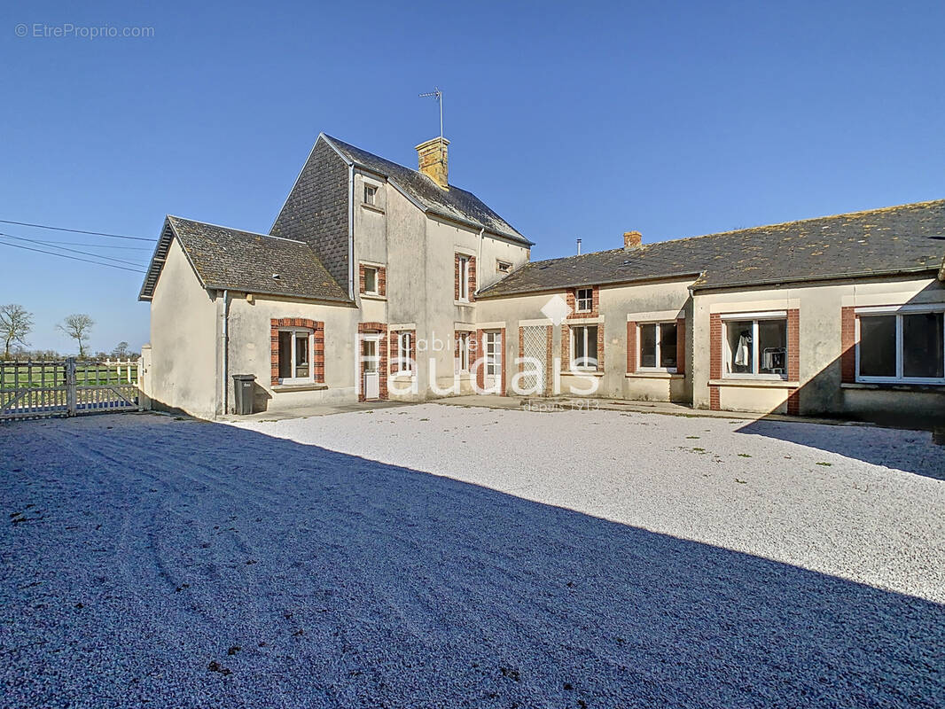 Maison à ISIGNY-SUR-MER