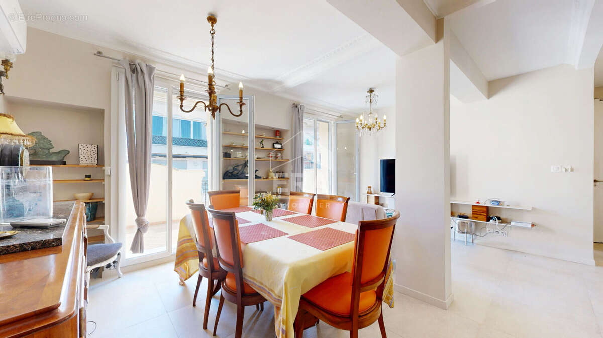 Appartement à NICE