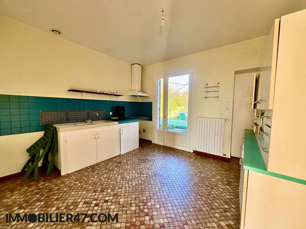 Maison à CASTELMORON-SUR-LOT