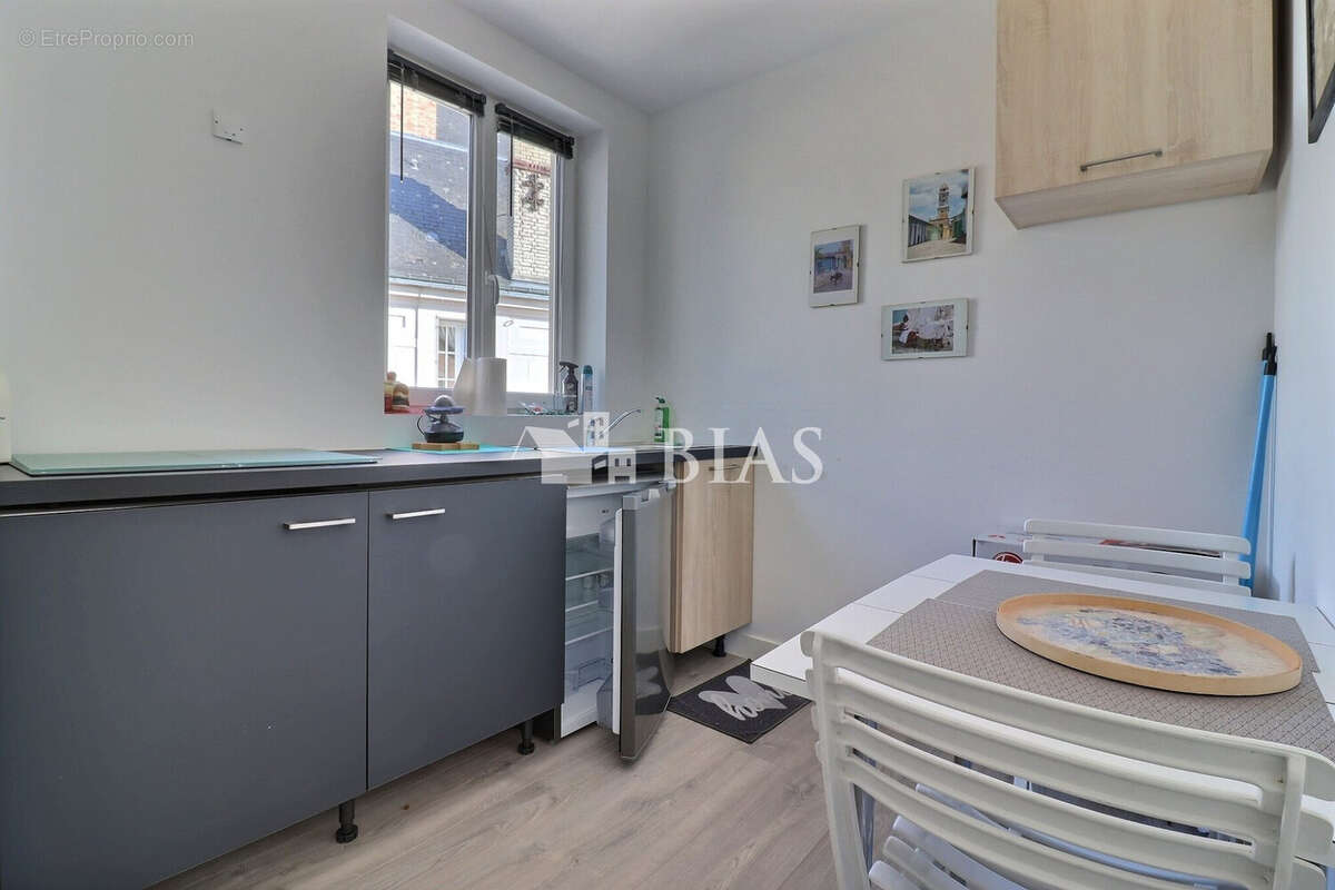 Coin repas - Appartement à HONFLEUR
