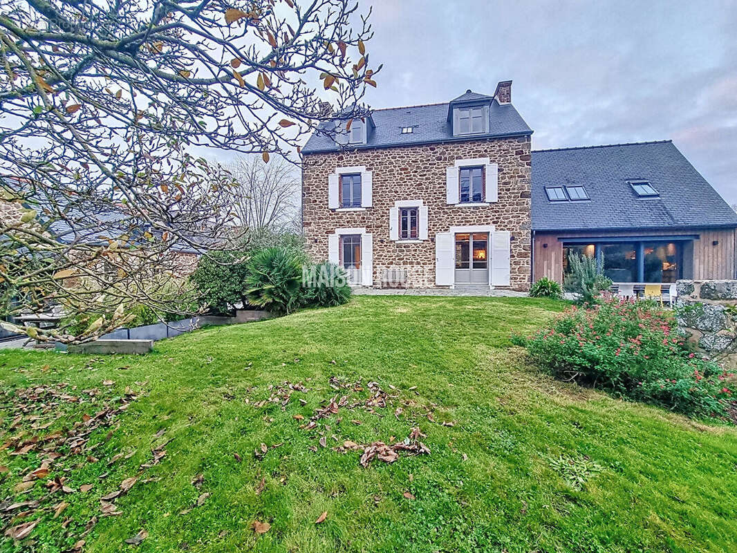 Maison à SAINT-LUNAIRE