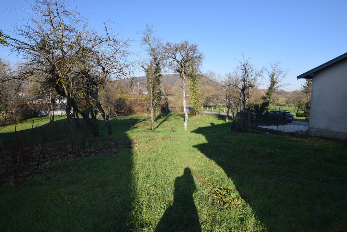 Appartement à VOUJEAUCOURT
