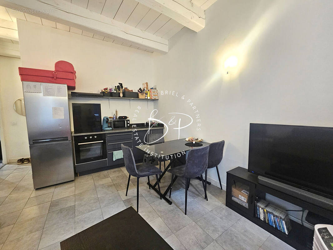 Appartement à LORGUES