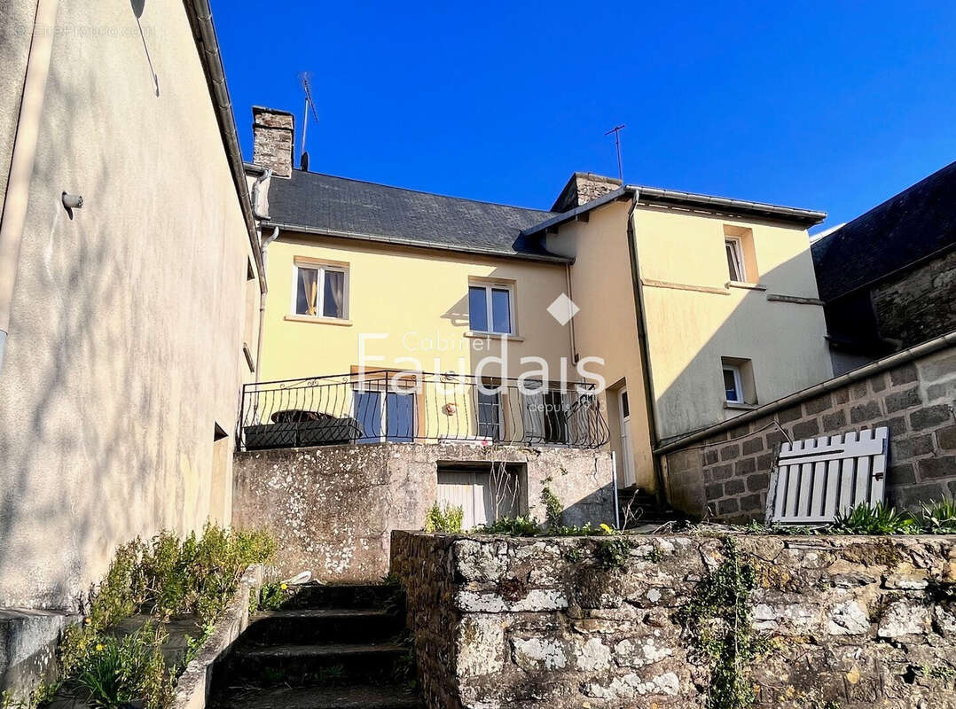 Maison à TORIGNI-SUR-VIRE