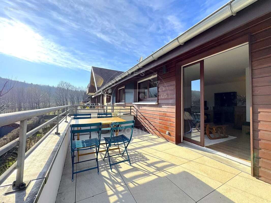 Appartement à TALLOIRES