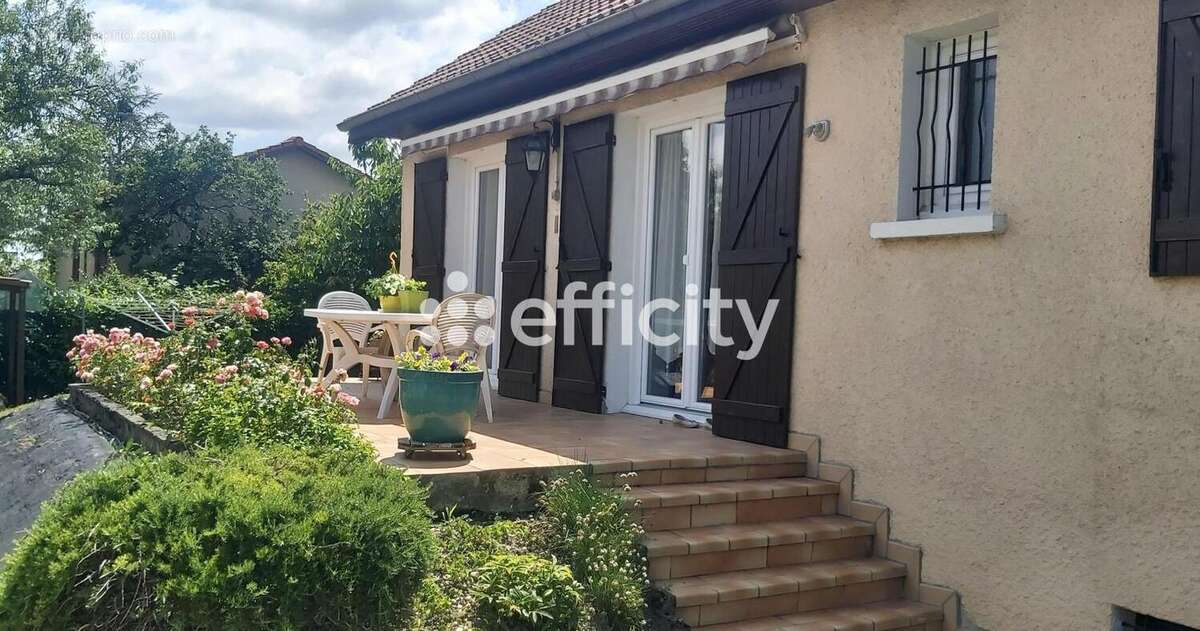 Maison à VAULX-EN-VELIN