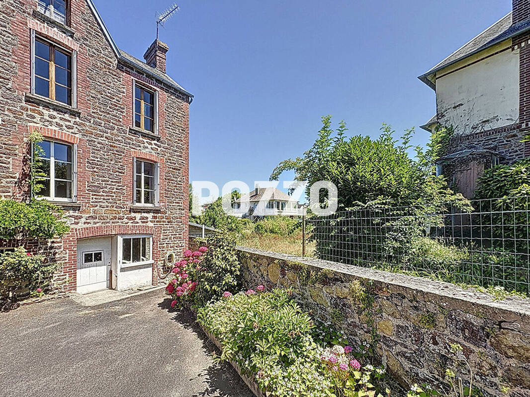 Maison à BREHAL