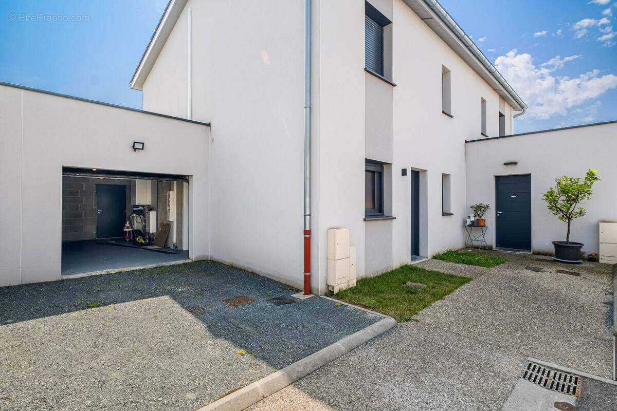 Photo 1 - Maison à SOLAIZE