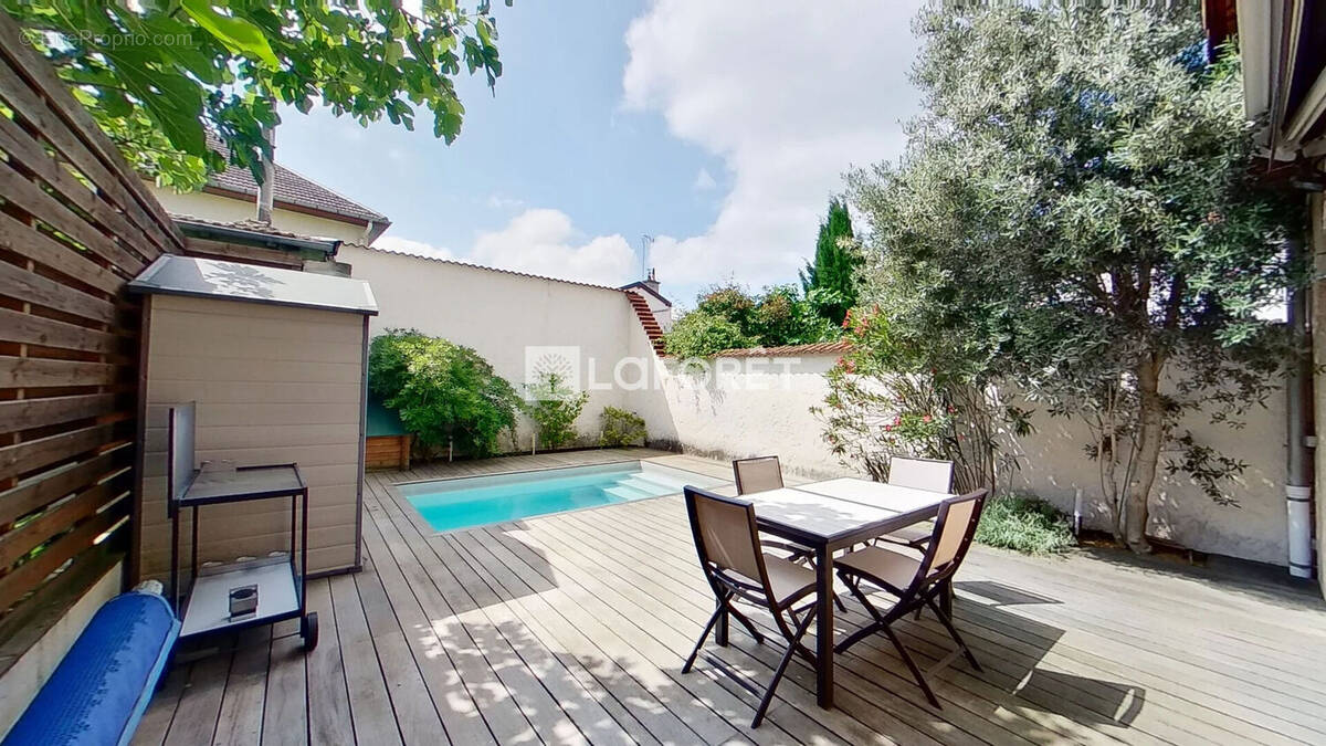Maison à LYON-3E