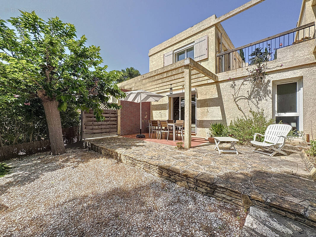 Maison à SIX-FOURS-LES-PLAGES