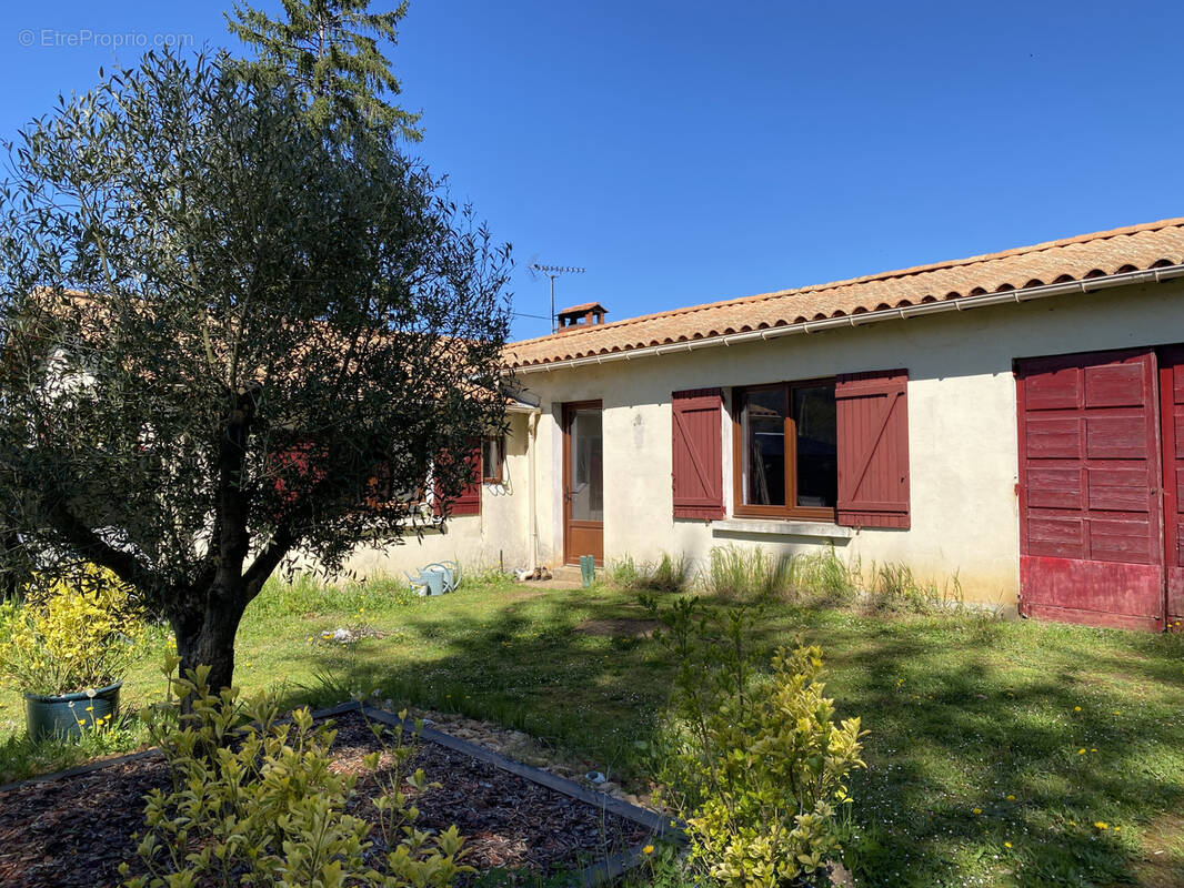 Maison à BASSILLAC