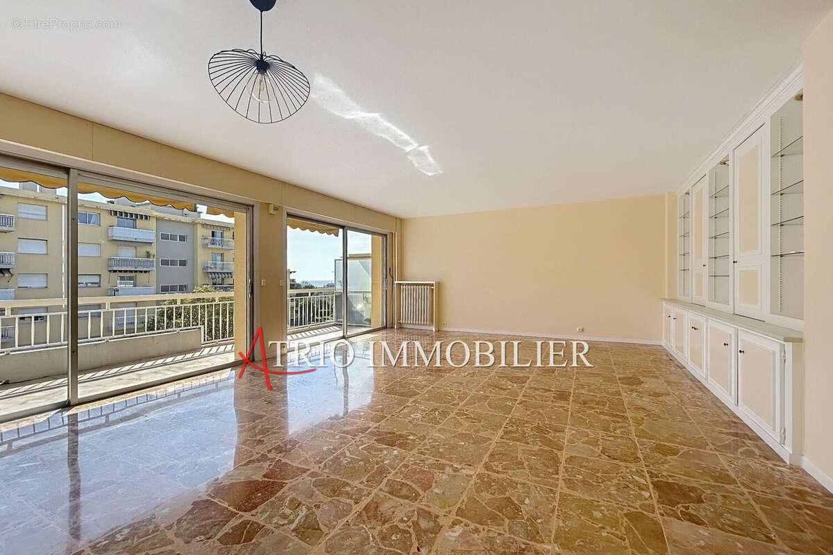 Appartement à CAGNES-SUR-MER