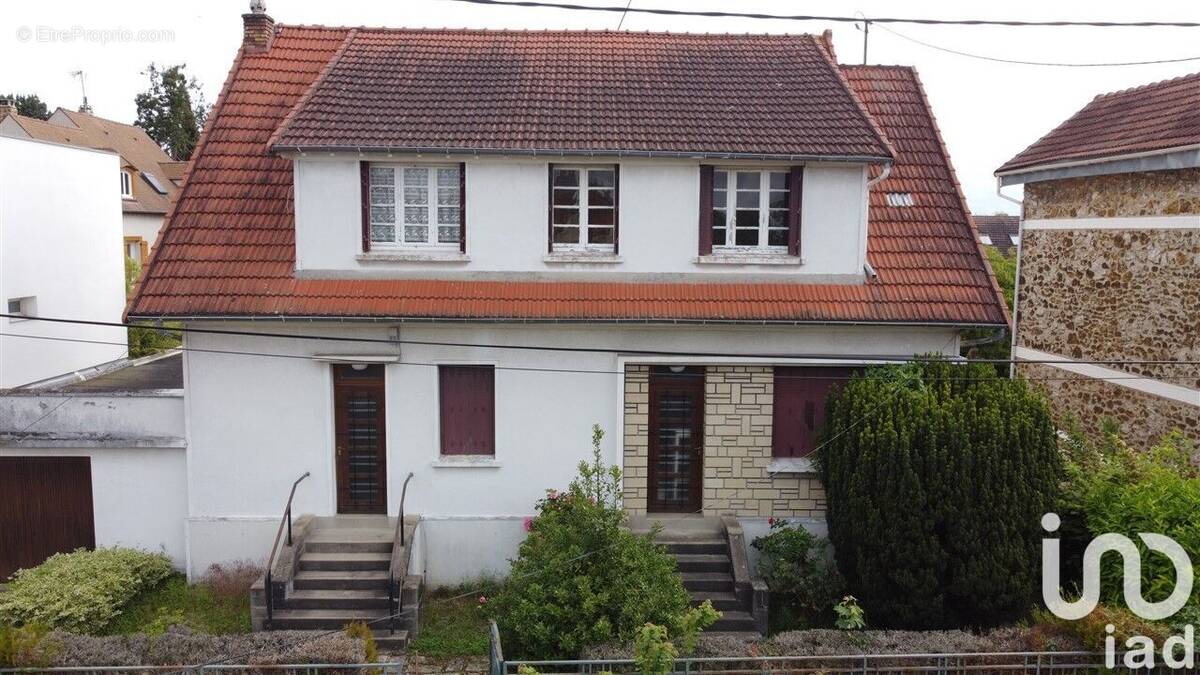 Photo 1 - Maison à SAVIGNY-SUR-ORGE