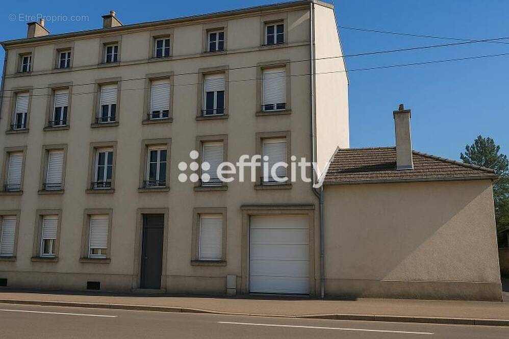 Appartement à MIRECOURT