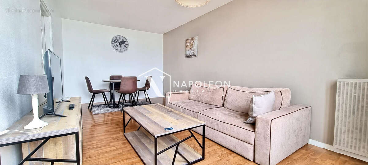 Appartement à MONS-EN-BAROEUL