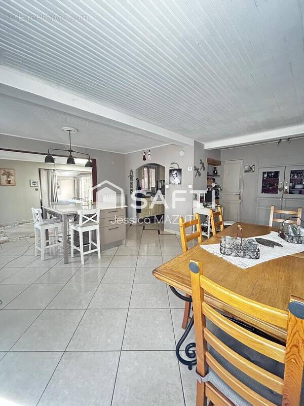Photo 1 - Maison à SOLLIES-PONT