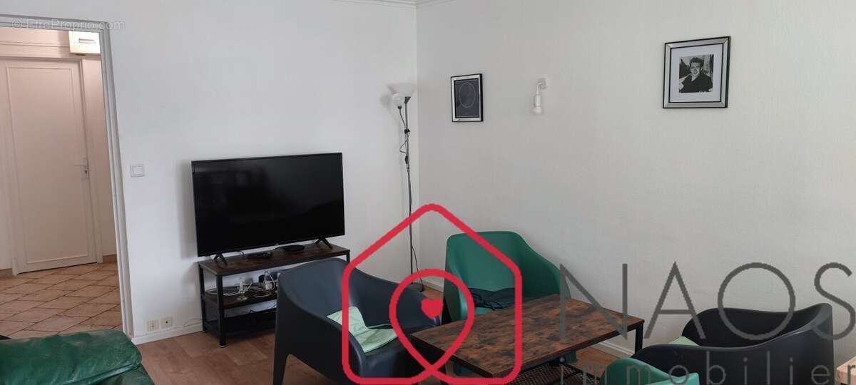Appartement à MONT-SAINT-AIGNAN