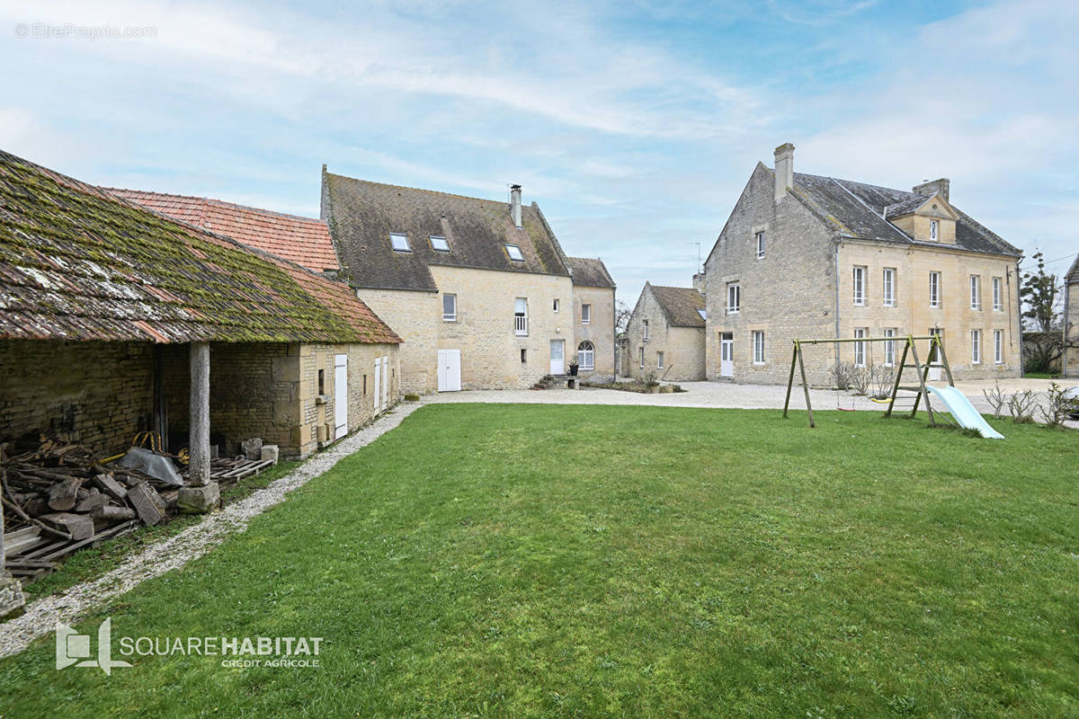 Maison à ROTS