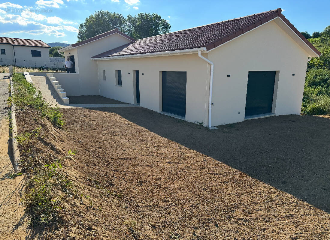 Maison à FELINES