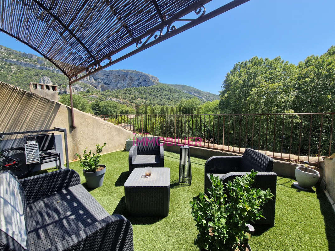 Maison à FONTAINE-DE-VAUCLUSE