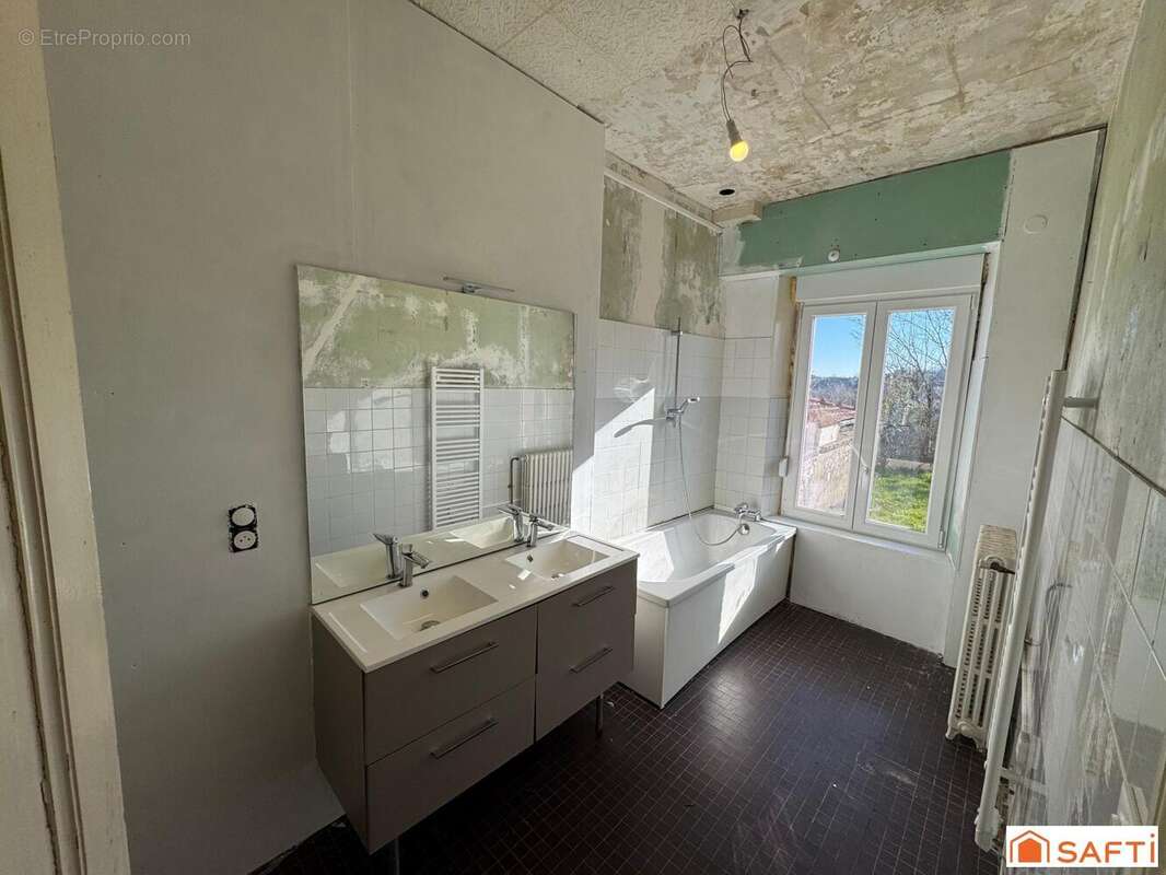 Photo 5 - Maison à VARENNES-EN-ARGONNE
