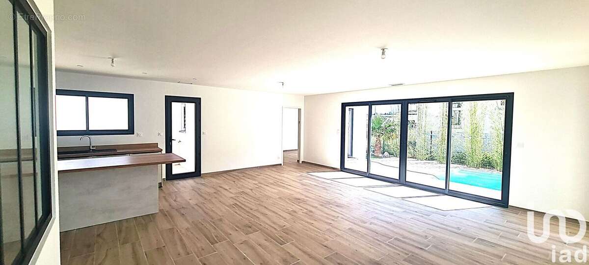 Photo 4 - Maison à SAUVIAN