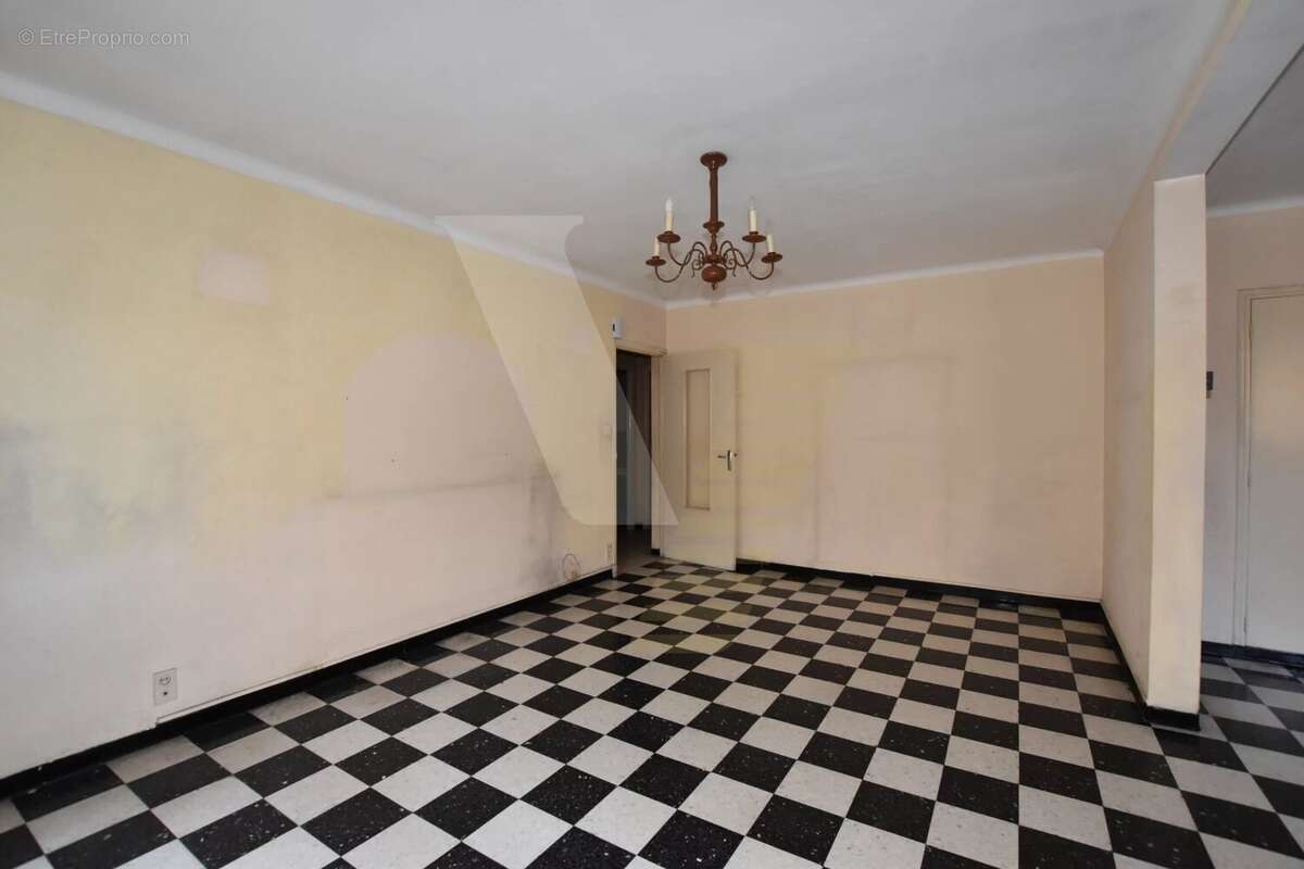 Appartement à BEZIERS
