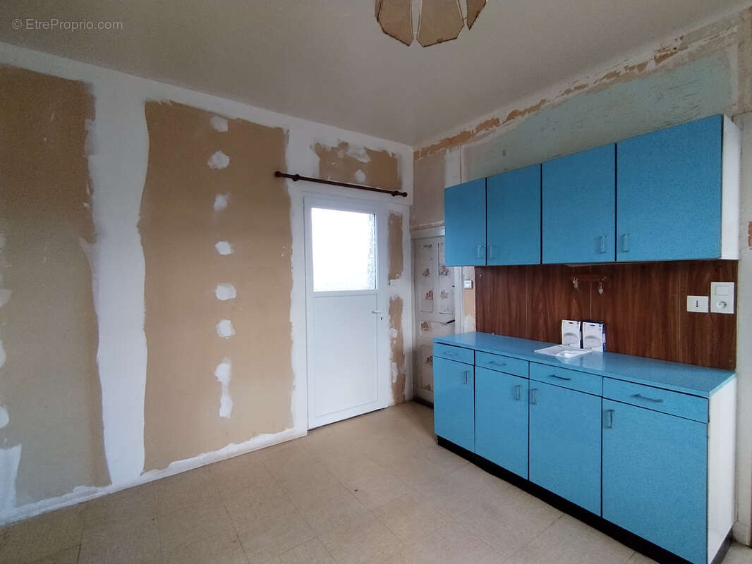Maison à LECOUSSE